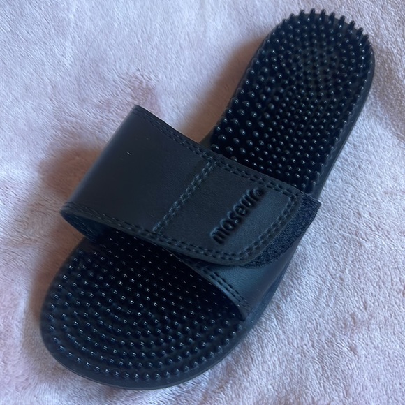 Brand New, Never Worn, Maseur Sandals - Picture 7 of 8